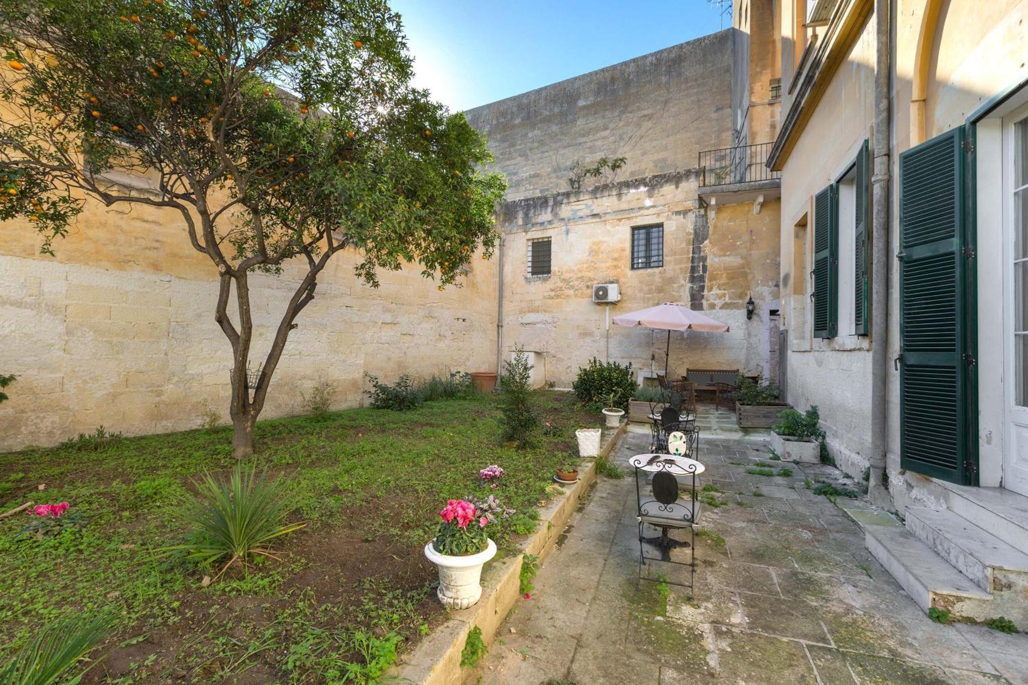 Dongiovanni Suite Lecce Dış mekan fotoğraf